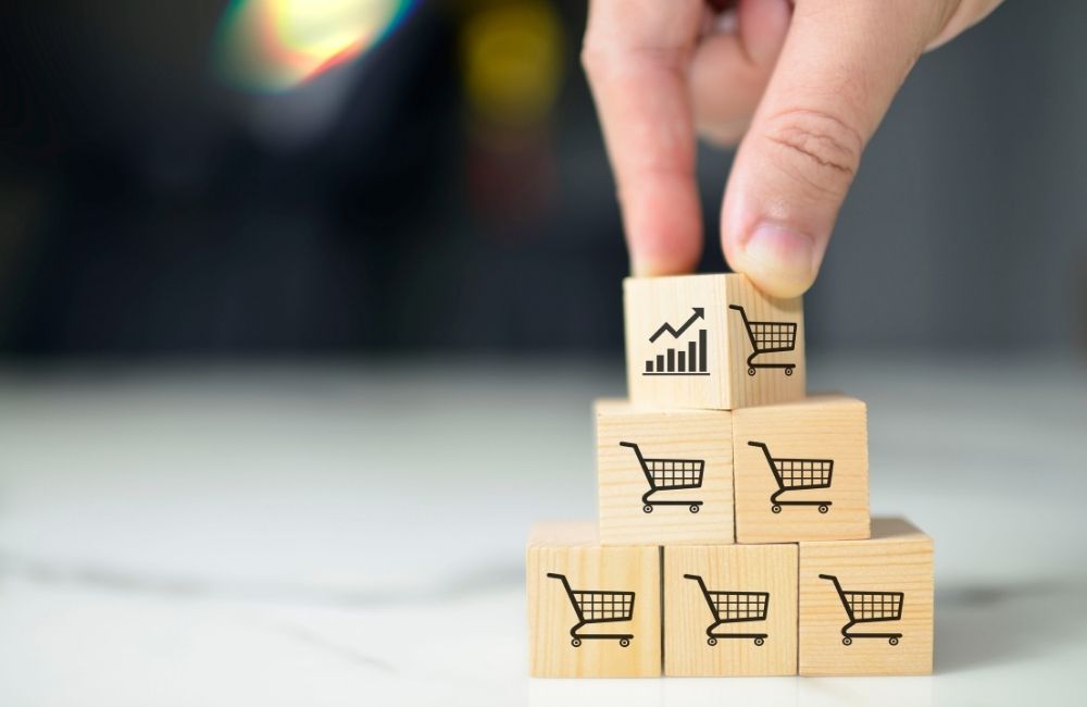 dropshipping vs wholesale scale