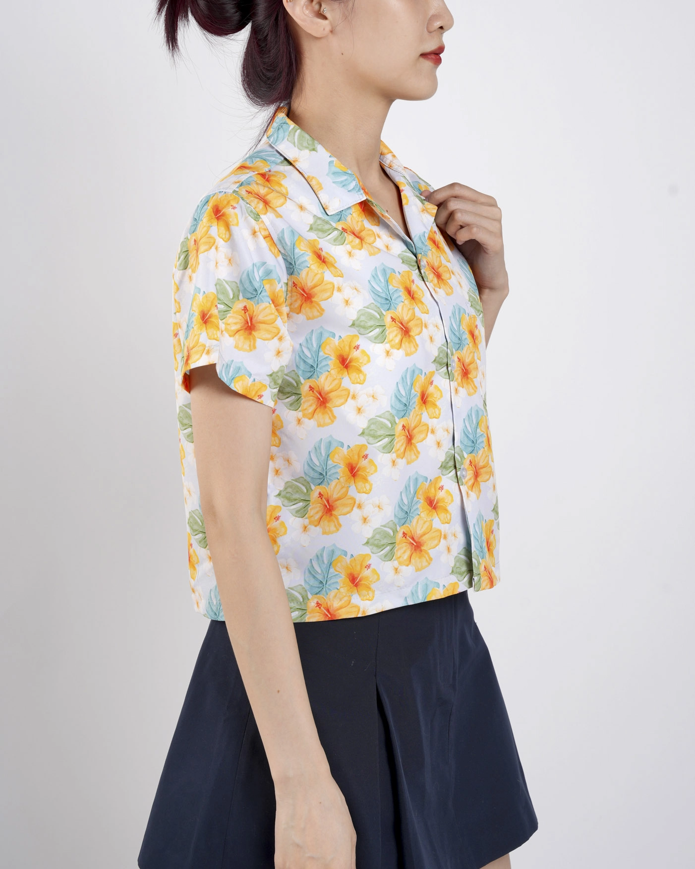 All-over Print Women's Crop Hawaiian Shirt